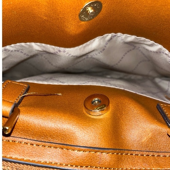 Steve Madden bag. Handbag. Purse. Pocketbook. - Picture 8 of 13